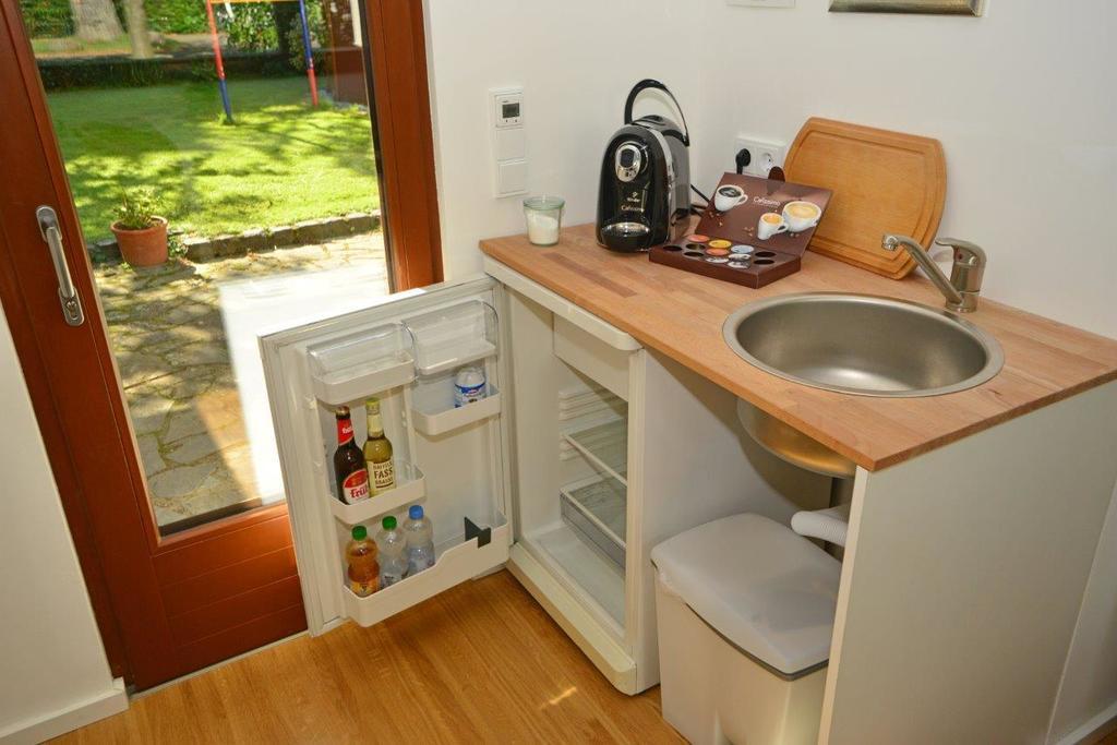 Moderne Ferienwohnung Deichstrasse Хенеф Стая снимка