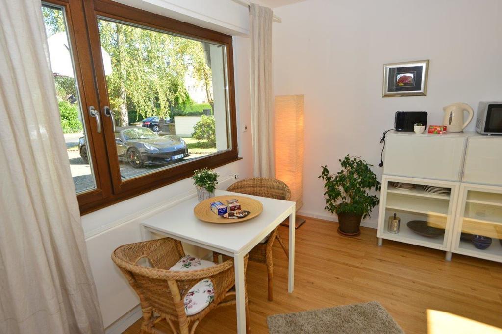 Moderne Ferienwohnung Deichstrasse Хенеф Стая снимка